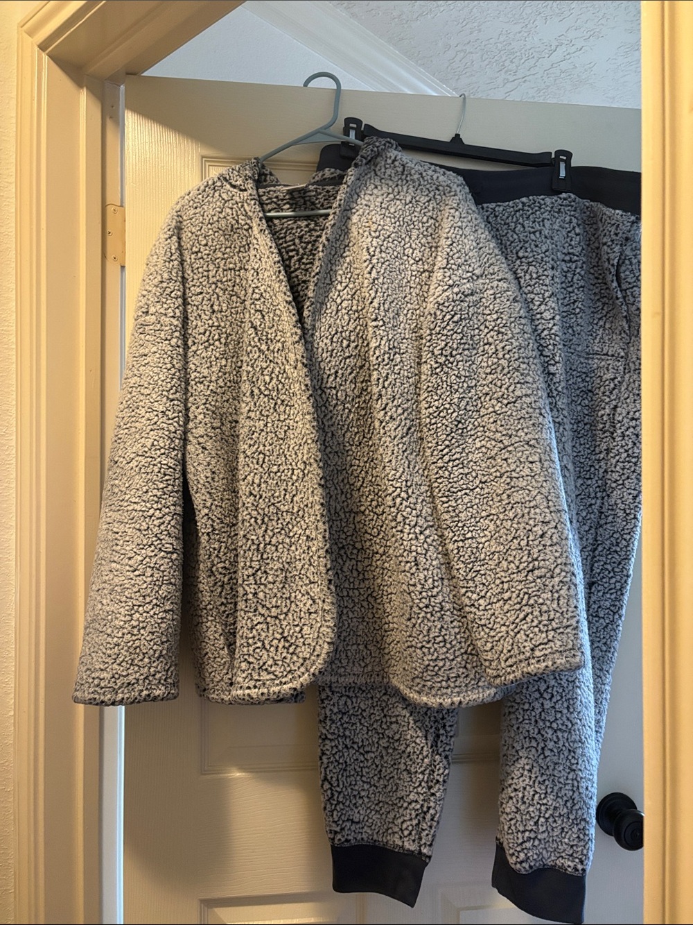 Secret Treasures Gray Sherpa Open-Front Jacket